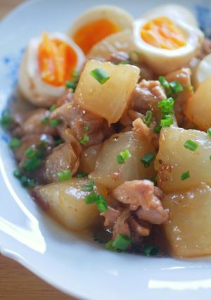 鶏大根。(鶏肉と大根のうま煮)-レシピのメイン写真