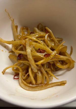 捨てないで！【簡単】大根の皮のきんぴら-レシピのメイン写真