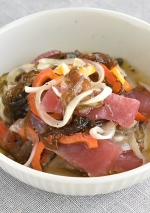 もずく酢でマグロのマリネ-レシピのメイン写真