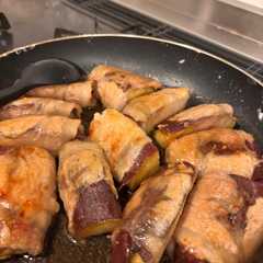 รูปของ 焼き芋の豚肉巻き