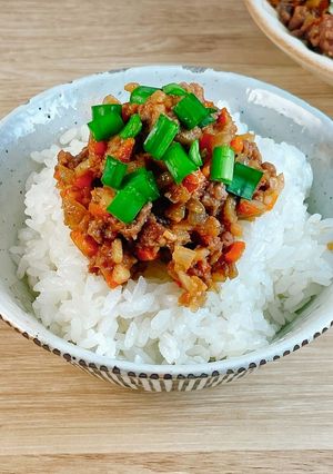 ゆめの大地｜超粗挽き肉の香味そぼろ-レシピのメイン写真