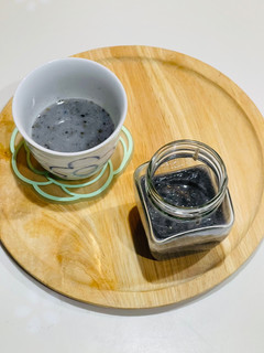 自家製甘酒〜黒胡麻入り〜米麹〜発酵食品-レシピのメイン写真