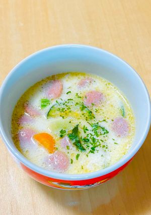 色々お野菜で健康志向☆シン・ミルクスープ-レシピのメイン写真