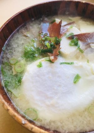 ミニ豆腐＆おとし卵の削り節味噌汁-レシピのメイン写真