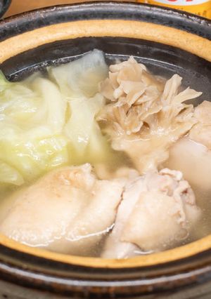 鶏肉とキャベツと舞茸の水炊き-レシピのメイン写真