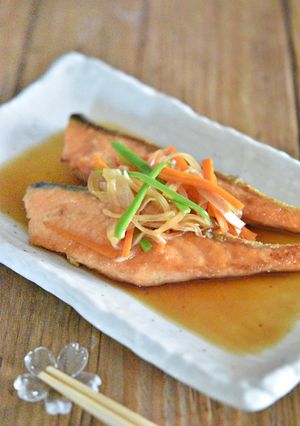 酸味がやさしい鮭の南蛮漬け【作り置き】-レシピのメイン写真