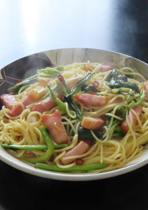 菜の花とベーコンのペペロンチーノ-レシピのメイン写真