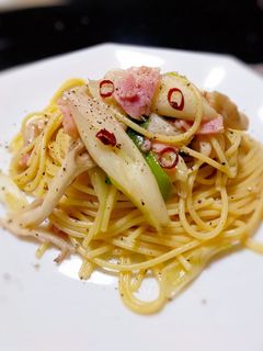 長ネギとベーコンのペペロンチーノ-レシピのメイン写真