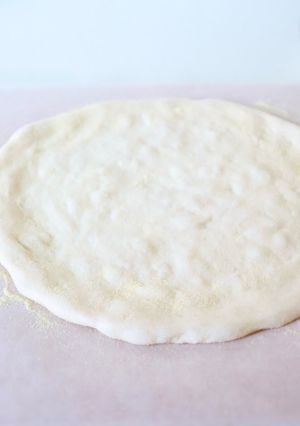 風味良く滑らか【ピッツァ生地（天然酵母）-レシピのメイン写真
