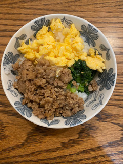 しっとり三食丼-レシピのメイン写真