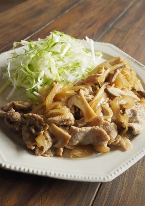 《主菜》豚肉とエリンギのしょうが焼き-レシピのメイン写真