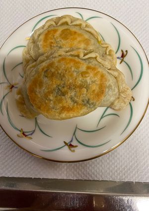 韭菜盒子（ニラ饅頭）-レシピのメイン写真