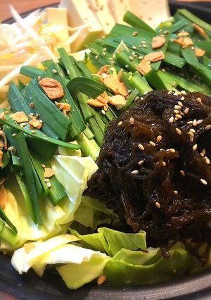 もずく入り博多風もつ鍋-レシピのメイン写真