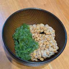 รูปของ めかぶ納豆