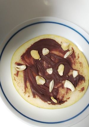 輪切りりんごチョコナッツがけ-レシピのメイン写真