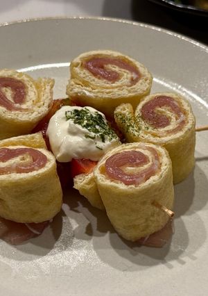 生ハムのお揚げ巻き サワークリーム添え-レシピのメイン写真