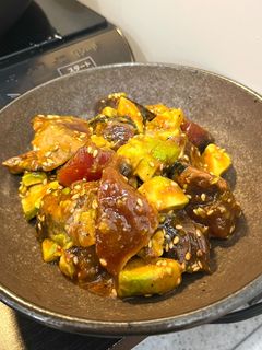 鰹のたたきとアボカドの甘辛ユッケ-レシピのメイン写真