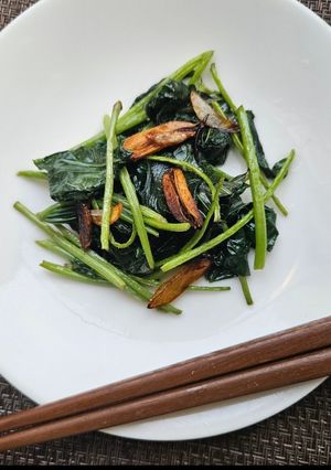 さつまいも葉茎のニンニク入り中華風炒め-レシピのメイン写真