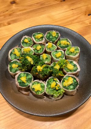 菜の花🌼 肉巻き 柚子塩のせ-レシピのメイン写真