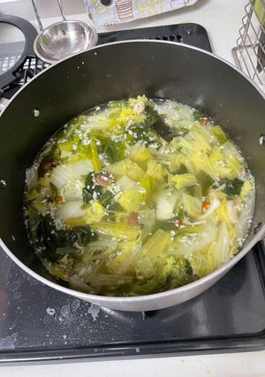 2ステップ白菜でもつ鍋風鍋（ニンニク醤油-レシピのメイン写真