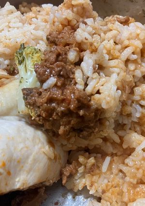 炊飯器で担々麺の素と飯-レシピのメイン写真