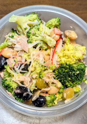 冷凍ブロッコリーと蒸し豆のカニカマサラダ-レシピのメイン写真