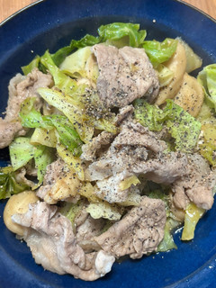 豚肉とキャベツとエリンギの黒胡椒炒め-レシピのメイン写真
