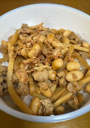 生姜香る！大豆とたけのこの中華そぼろ丼-レシピのメイン写真