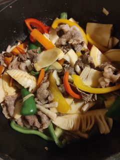 タケノコと牛肉、ピーマンの炒め物-レシピのメイン写真