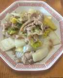 豚白菜の香ばしい塩にんにく炒め