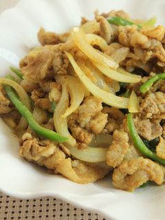 豚バラ肉とピーマンのスパイスカレー炒め-レシピのメイン写真