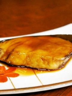 こってり美味しい♡甘辛醤油のぶりの煮つけ-レシピのメイン写真