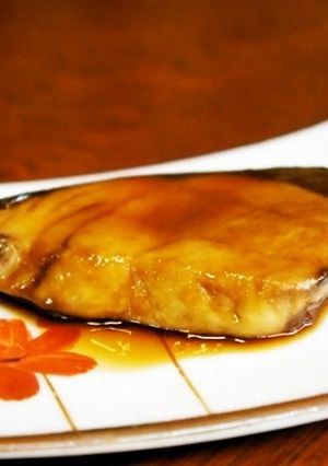 こってり美味しい♡甘辛醤油のぶりの煮つけ-レシピのメイン写真