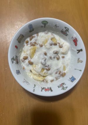 納豆とヨーグルトとバナナとハチミツと牛乳-レシピのメイン写真