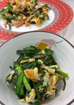 にんにくタップリ‼️蟹🦀かま入りニラ卵-レシピのメイン写真
