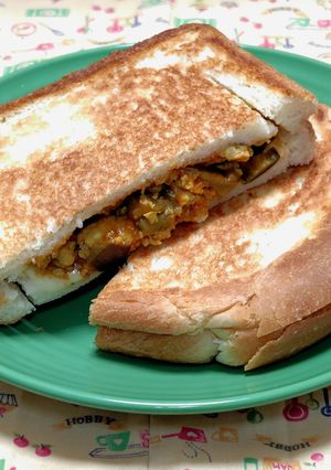 ドライカレーのホットサンド-レシピのメイン写真
