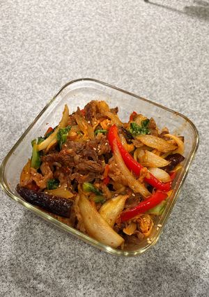 牛肉とキムチの炒め物-レシピのメイン写真