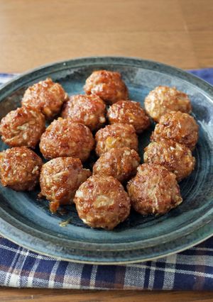 カットキャベツ活用で簡単テリヤキ肉団子-レシピのメイン写真