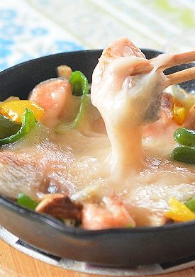 とろ～りチーズで楽しむ 鮭と彩り野菜炒め-レシピのメイン写真