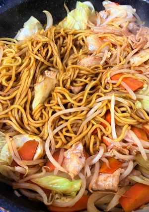 花火大会で食べたくなる定番焼きそば-レシピのメイン写真