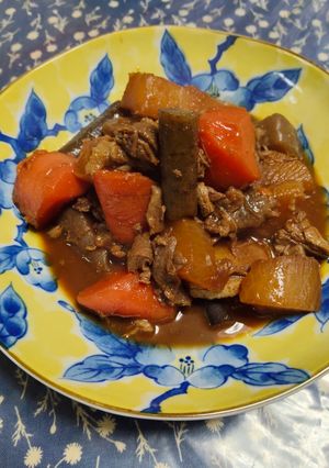 圧力鍋で作る🐮牛すじと根菜の味噌煮込み-レシピのメイン写真