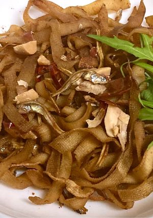 ご飯のお供に！豆腐皮の田作り風-レシピのメイン写真