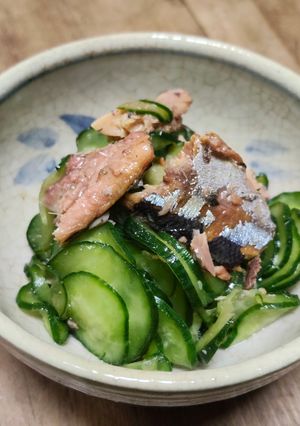 さんま蒲焼缶ときゅうりの酢の物-レシピのメイン写真