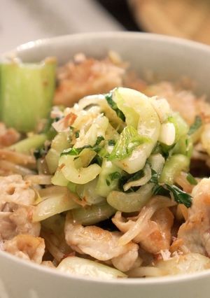 チンゲンサイの豚キムチ丼【食遺産】-レシピのメイン写真
