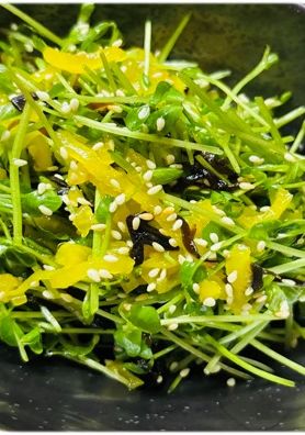 たくあんdeうまっ⭐︎豆苗サラダ-レシピのメイン写真