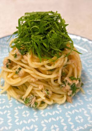 大葉たっぷり♪ツナと柚子胡椒の和風パスタ-レシピのメイン写真