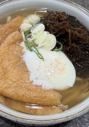 きつね月見うどん-レシピのメイン写真