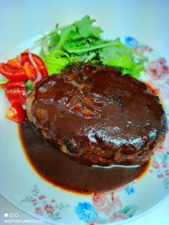 簡単うまい!デミグラスソースハンバーグ-レシピのメイン写真