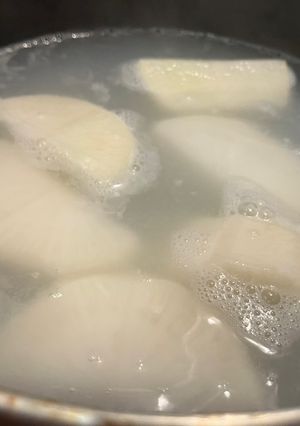 煮崩れと甘味が違う煮物大根の下準備-レシピのメイン写真