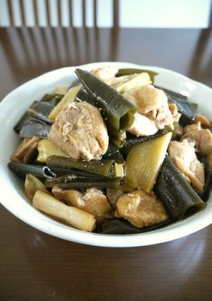 鶏もも肉の昆布と長ねぎの煮物♪-レシピのメイン写真